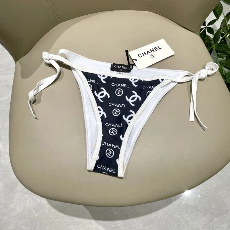 Snug Chanel Bikins 255944