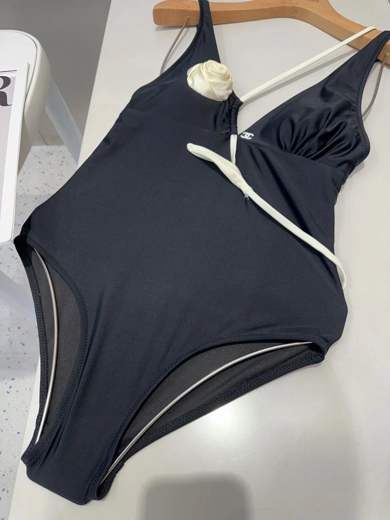 Attractive Chanel Bikins 255931