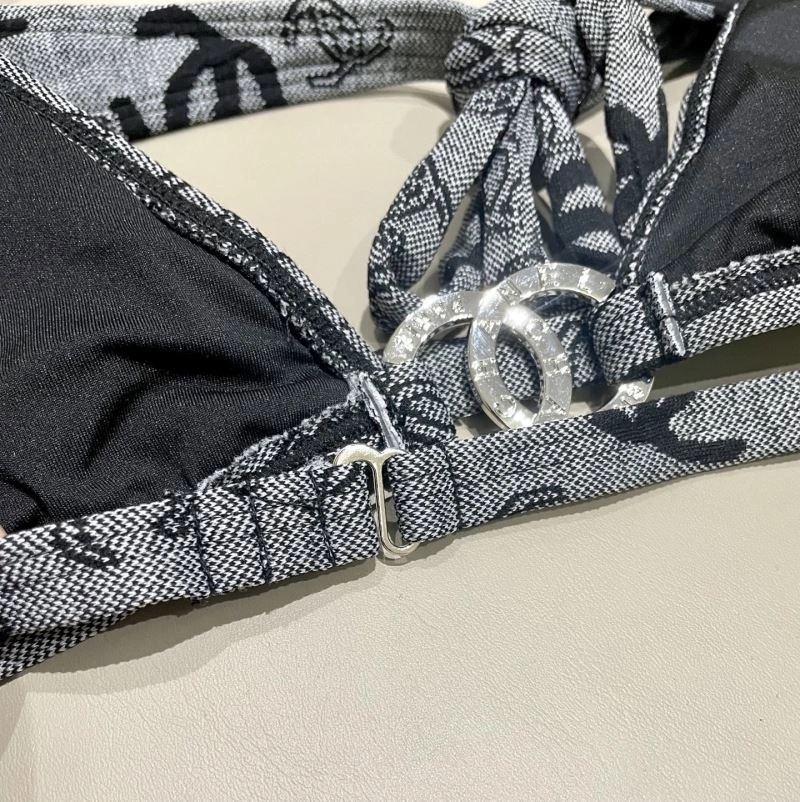 Unisex Chanel Bikins 256405