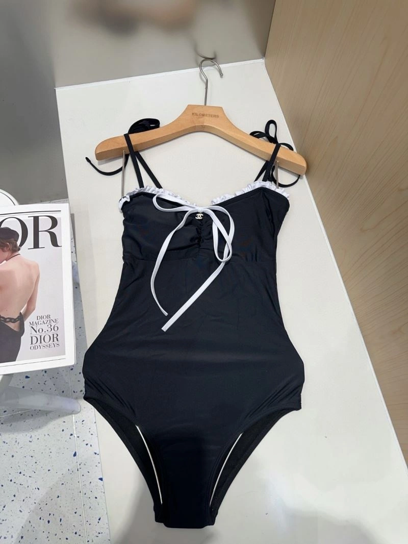 RelaxedFit Chanel Bikins 256396