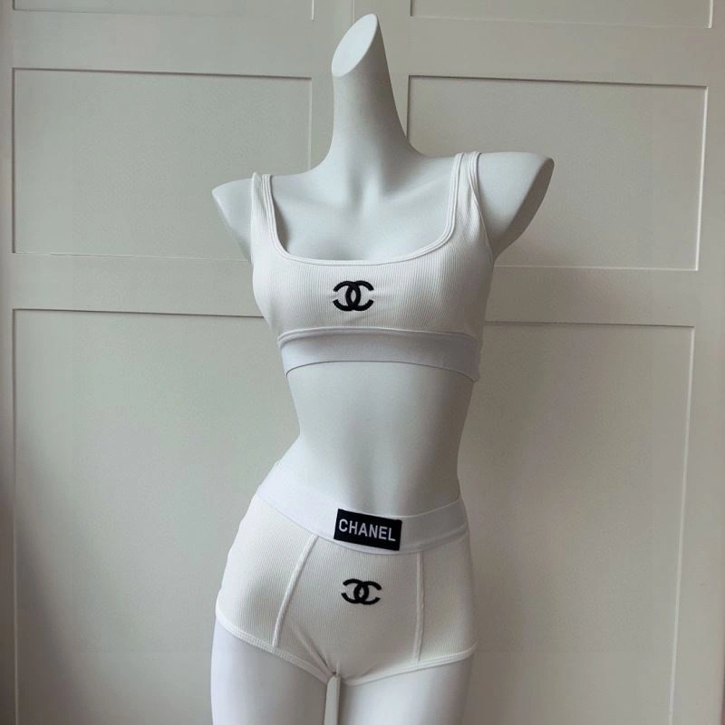 Unisex Chanel Bikins 256385