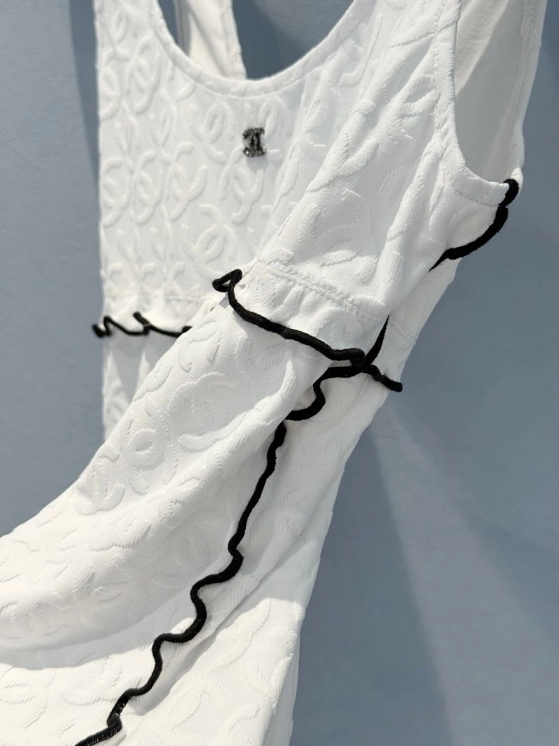 Breathable Chanel Bikins 111078