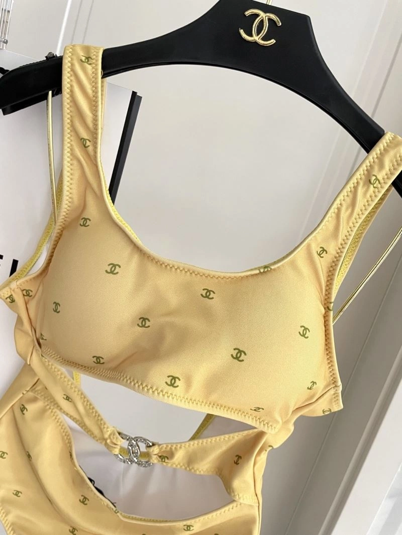 Minimalist Chanel Bikins 256551