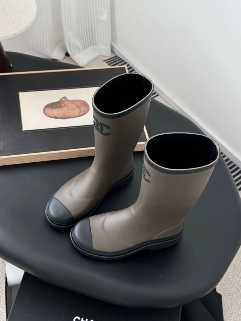 Chanel Boots Bold 20350