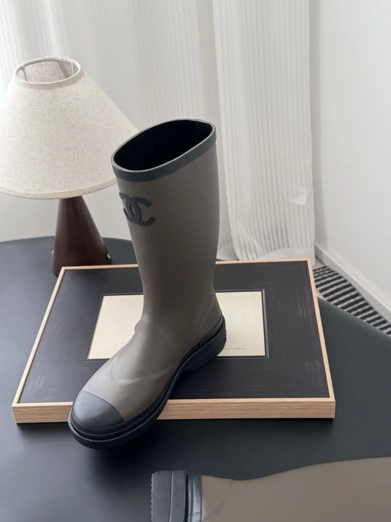 Chanel Boots Bold 20350
