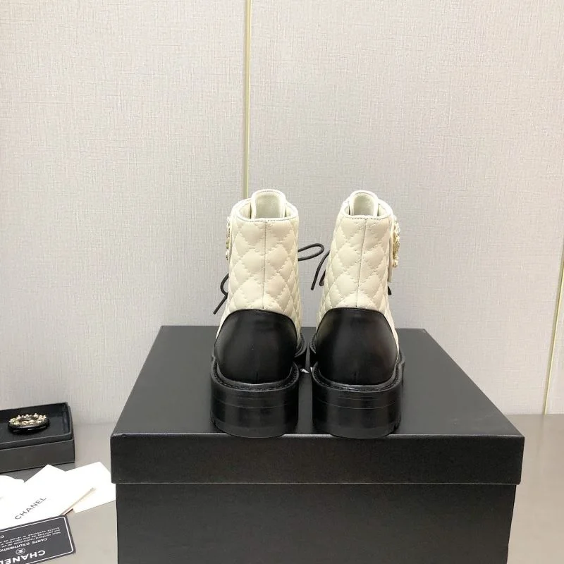 Chanel Boots Versatile 18366