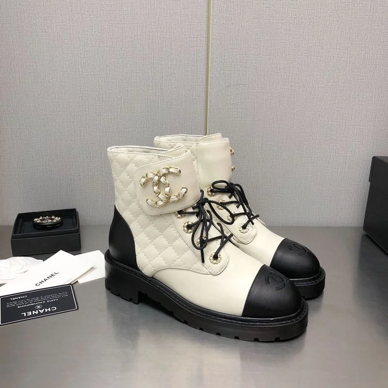 Chanel Boots Versatile 18366