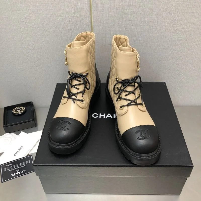 StreetReady Chanel Boots 18357