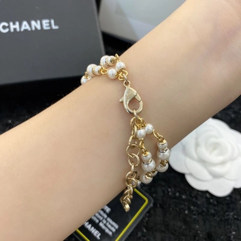 Chanel Bracelets Colorful 231424