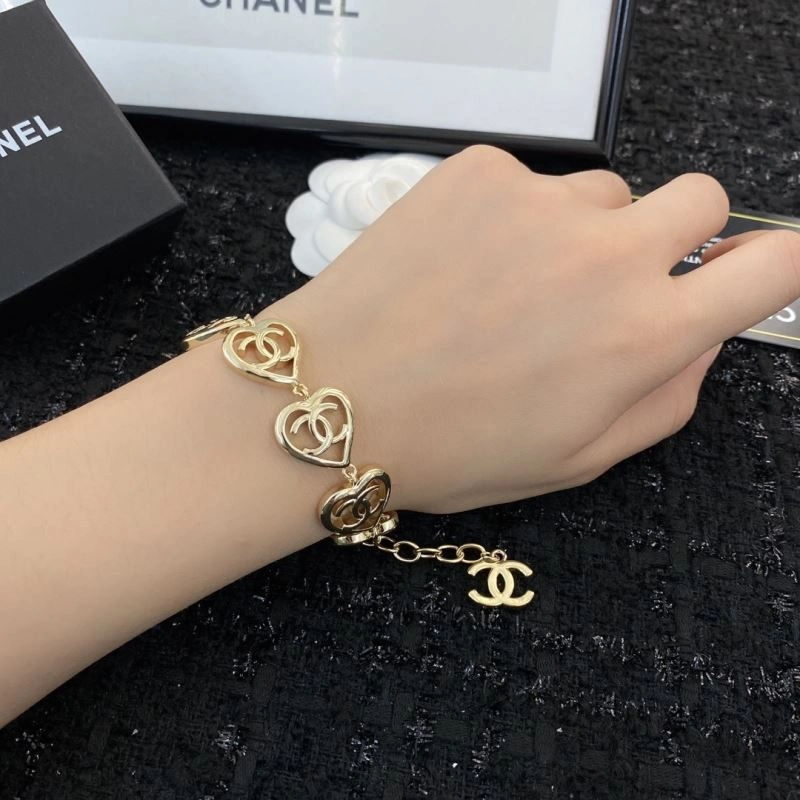 ZipUp Chanel Bracelets 231525