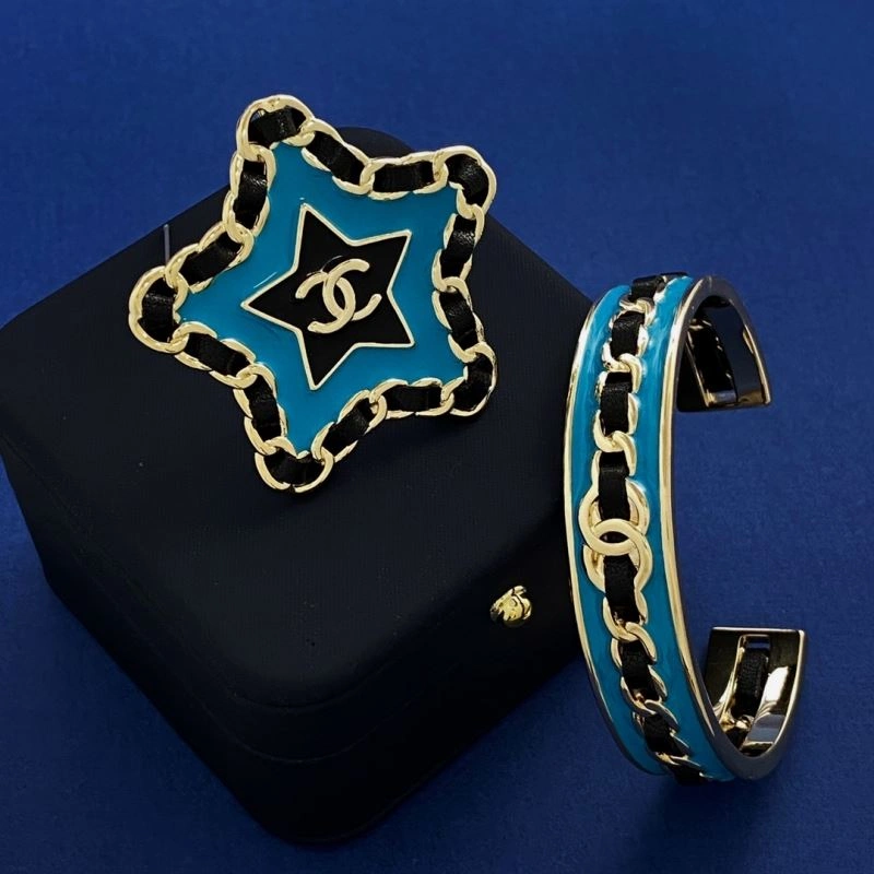 Colorful Chanel Bracelets 231413