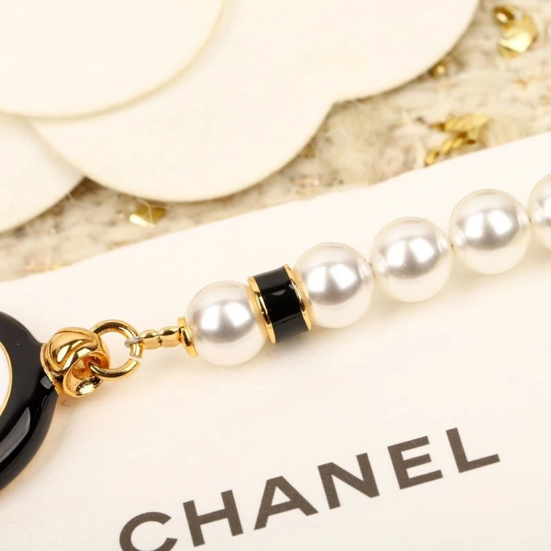 Stretchable Chanel Bracelets 231417