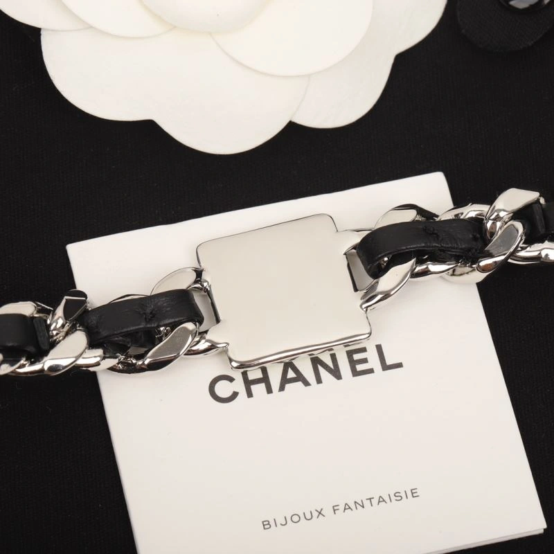 Thermal Chanel Bracelets 231403