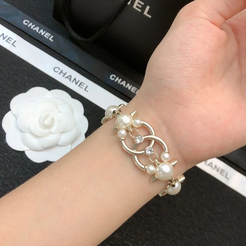 QuickDry Chanel Bracelets 231427