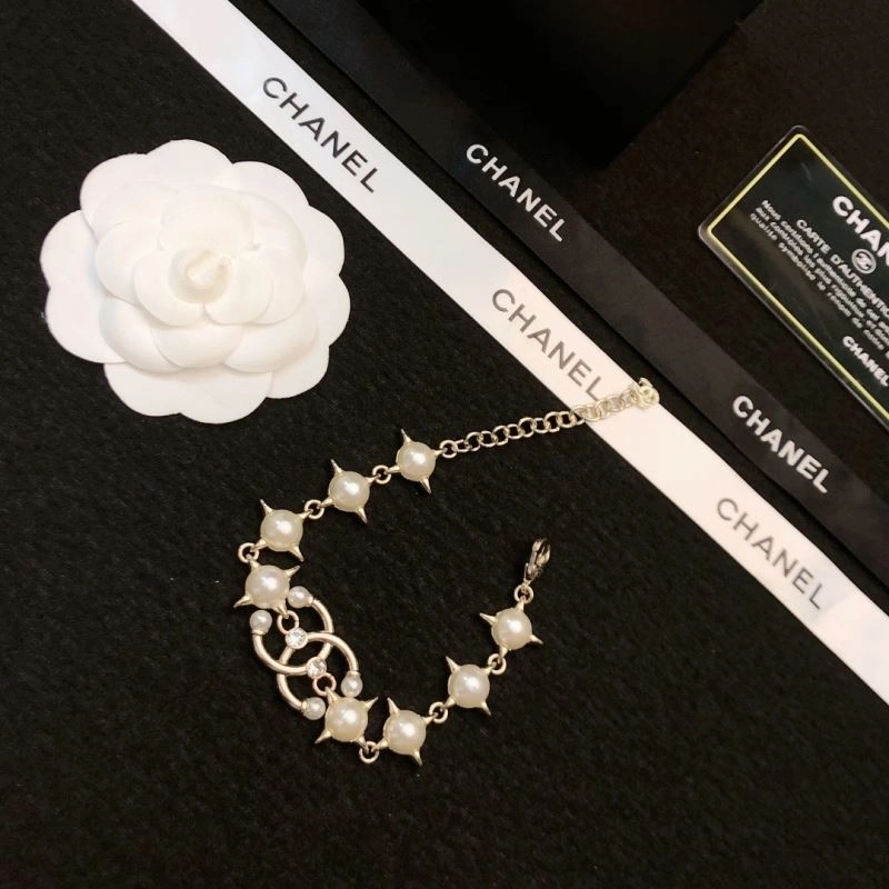 QuickDry Chanel Bracelets 231427