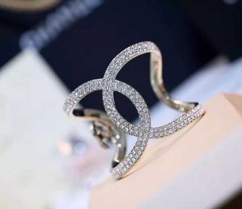 Chanel Bracelets Sporty 231391
