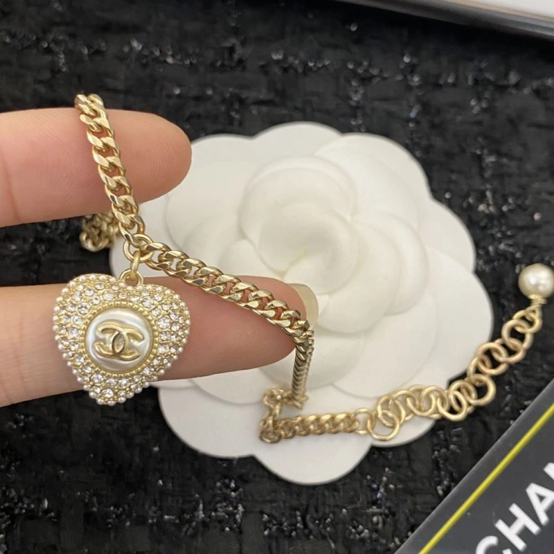 Chanel Bracelets Refined 231466