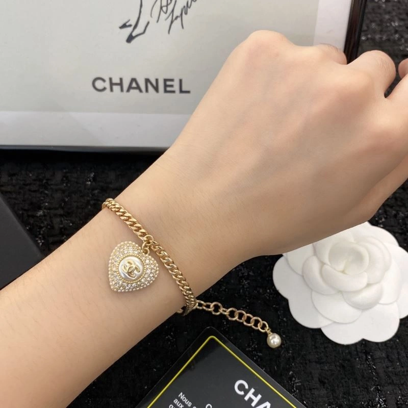 Chanel Bracelets Refined 231466