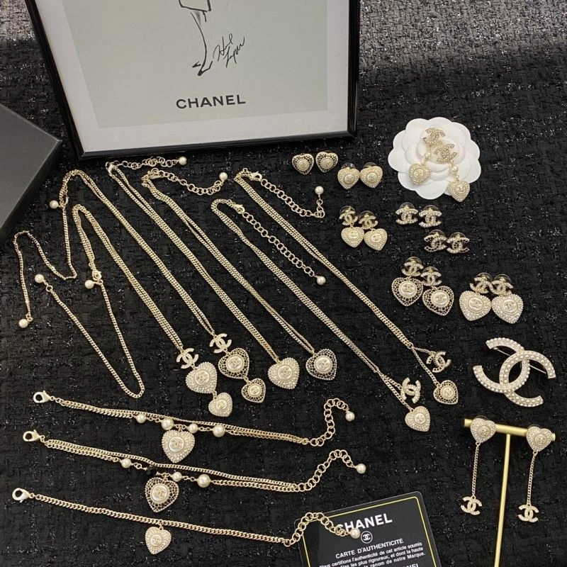Chanel Bracelets Refined 231466