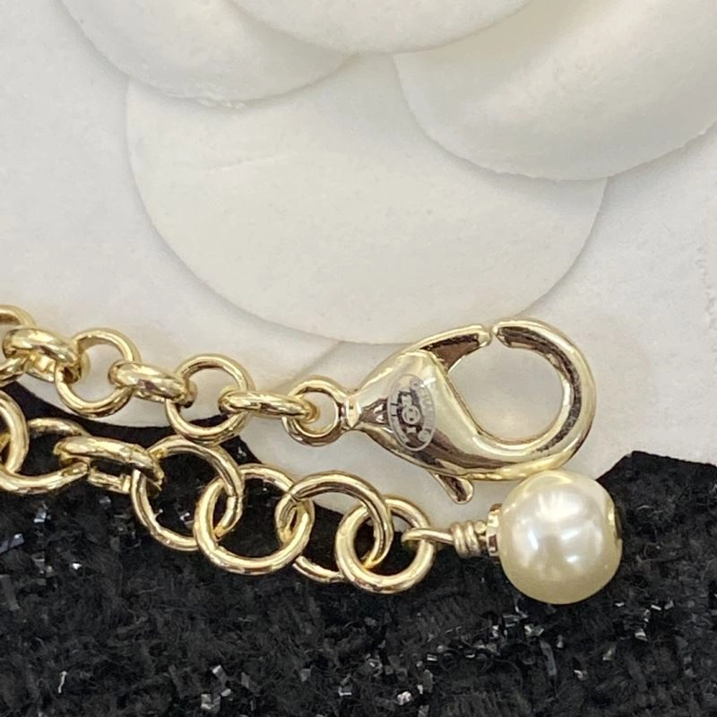 Chanel Bracelets MoistureWicking 231392