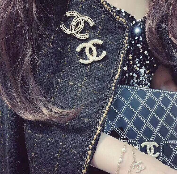 Classic Chanel Bracelets 231452