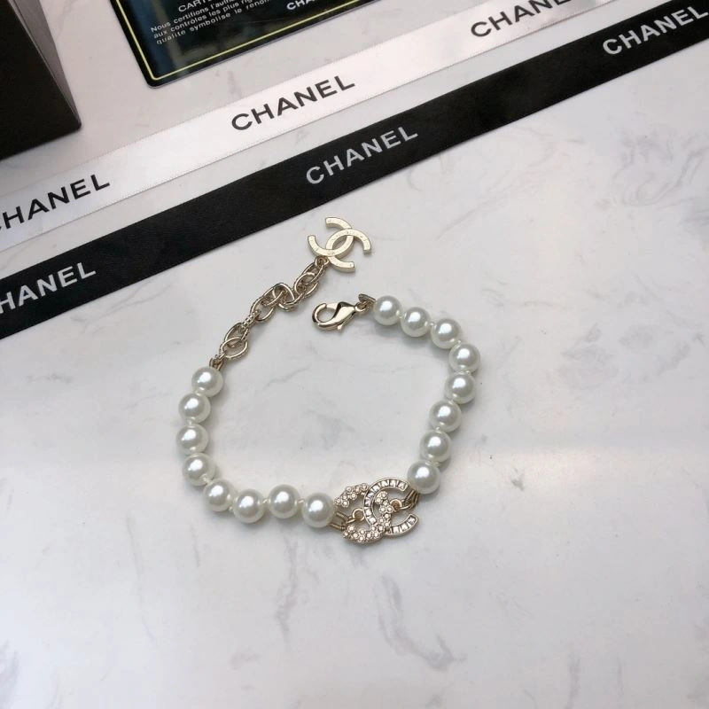 Unique Chanel Bracelets 231395
