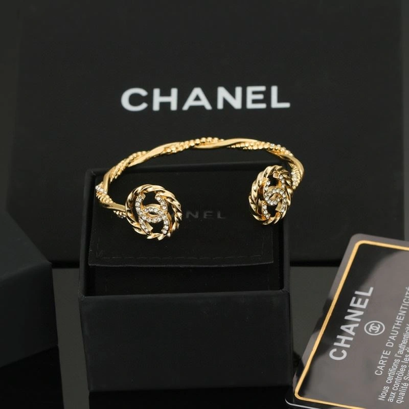 ModernLook Chanel Bracelets 231522
