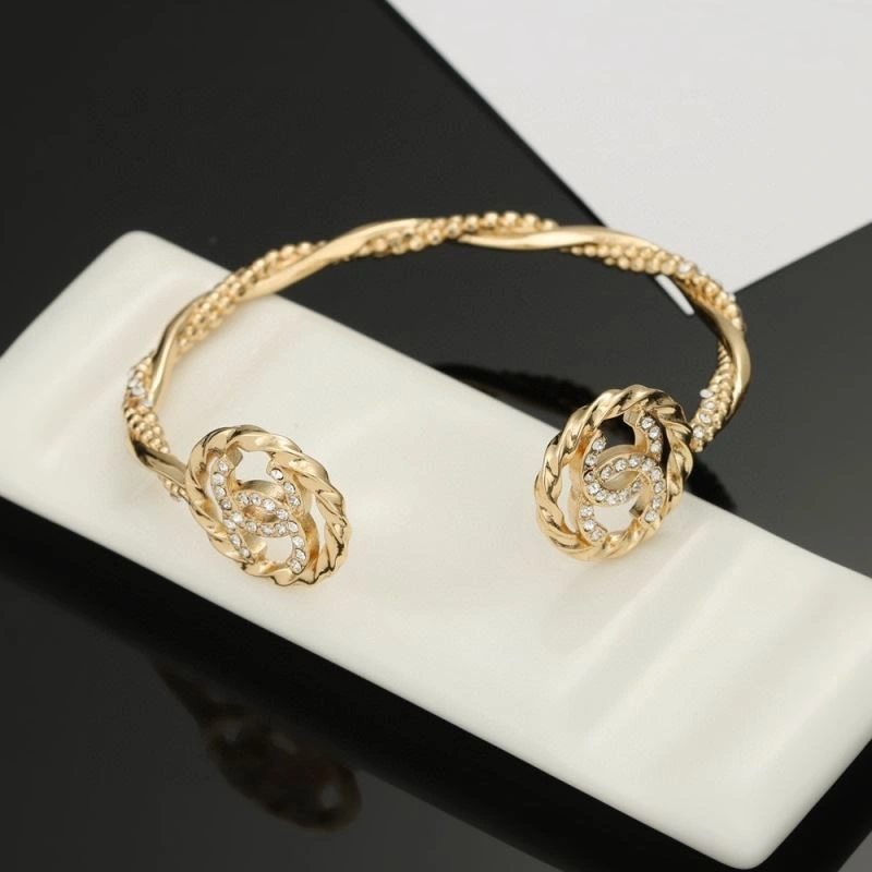 ModernLook Chanel Bracelets 231522