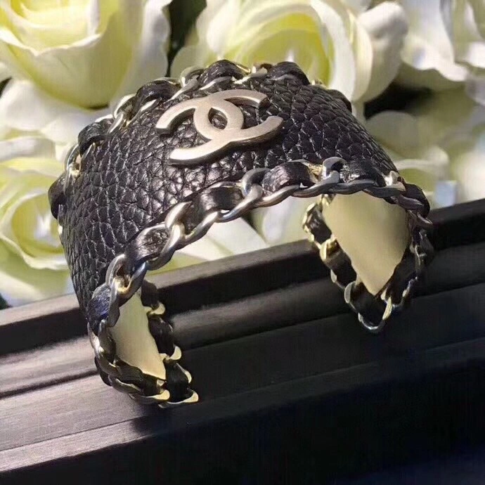 Chanel Bracelets ModernLook 231383