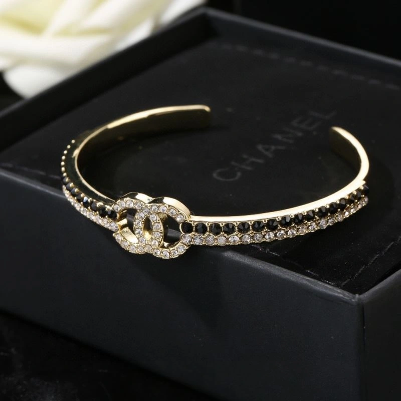 Thermal Chanel Bracelets 231394