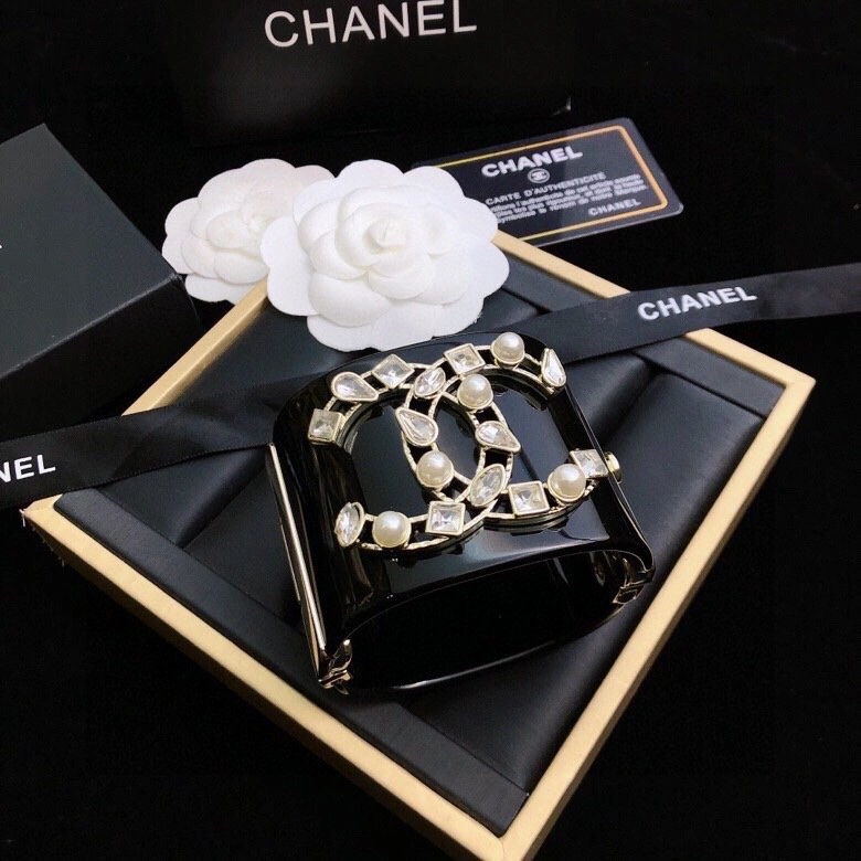 FreshLook Chanel Bracelets 231375