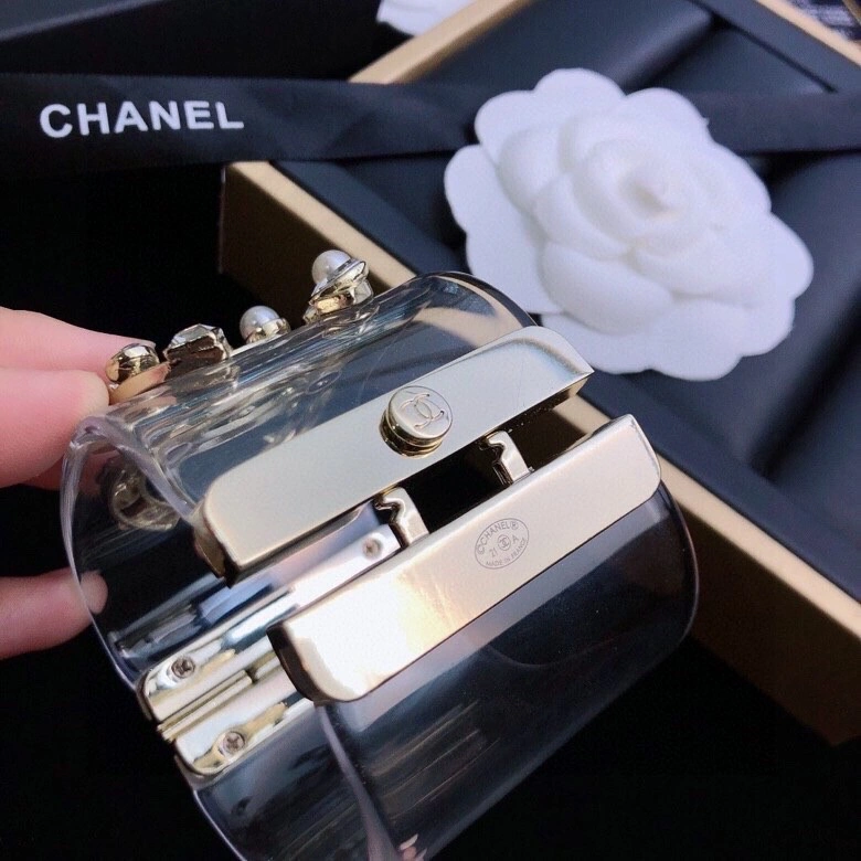 FreshLook Chanel Bracelets 231375