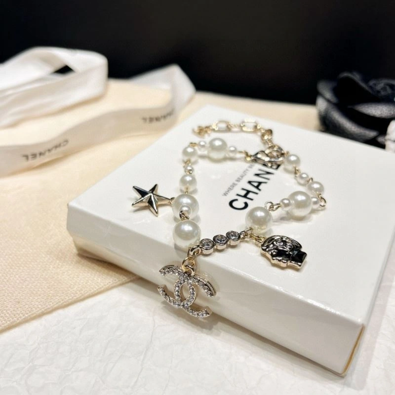Chanel Bracelets Affordable 231397