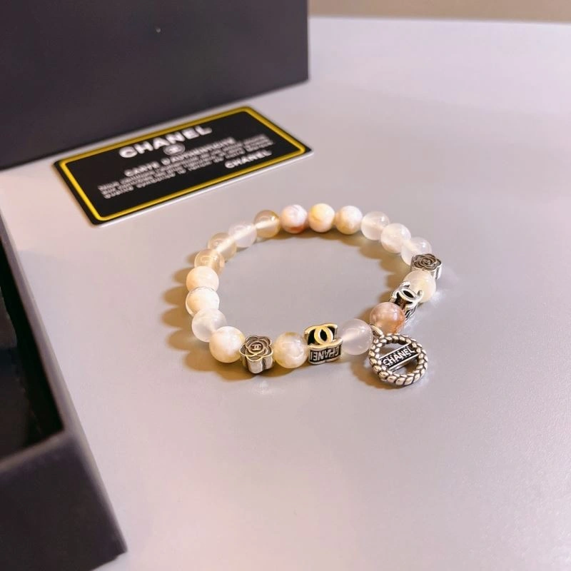 SmoothTexture Chanel Bracelets 230845