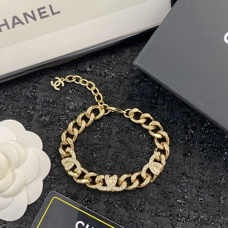 Chanel Bracelets Durable 230929