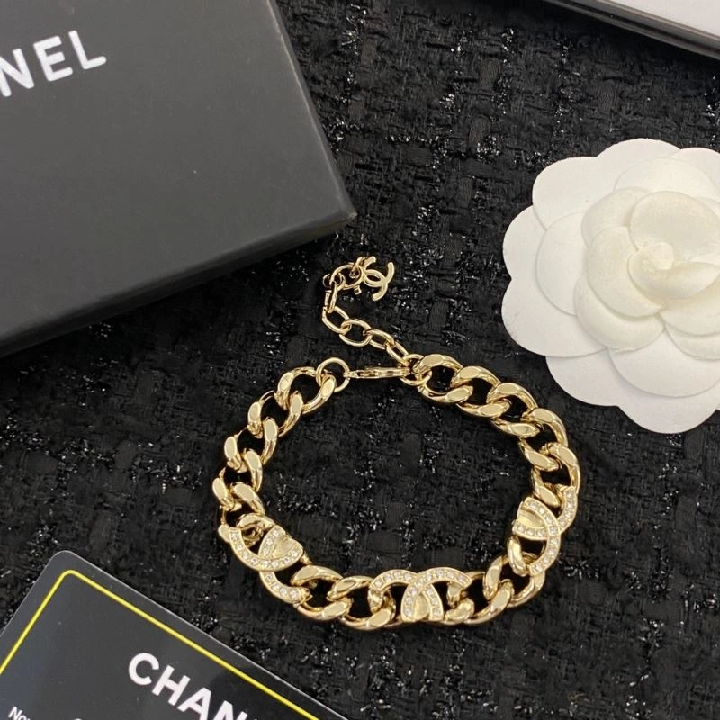 Chanel Bracelets Durable 230929
