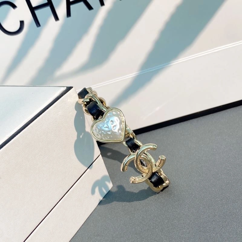Snug Chanel Bracelets 230878
