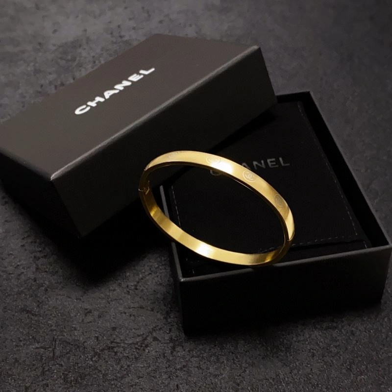 Chanel Bracelets Breathable 230848