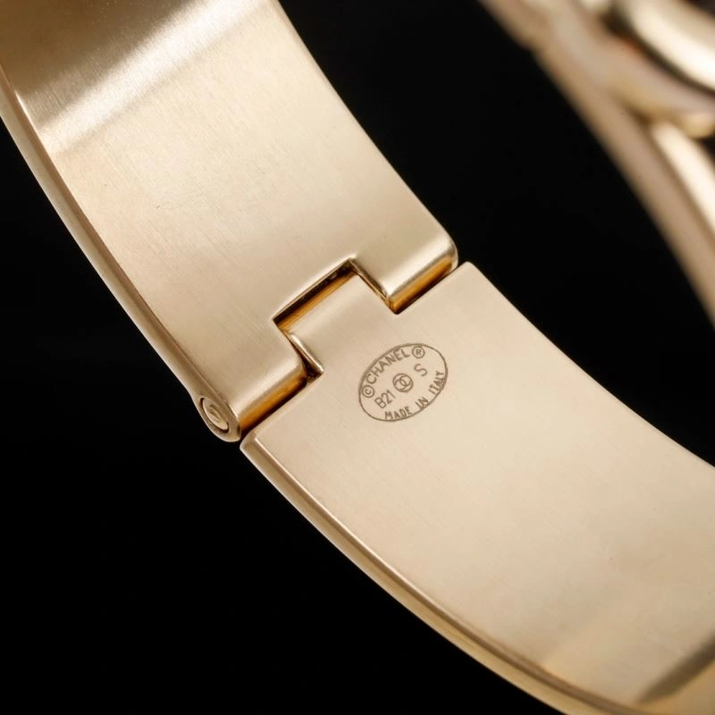 Chanel Bracelets Premium 230905