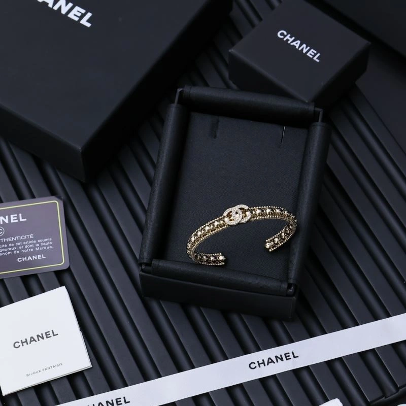 Practical Chanel Bracelets 230841