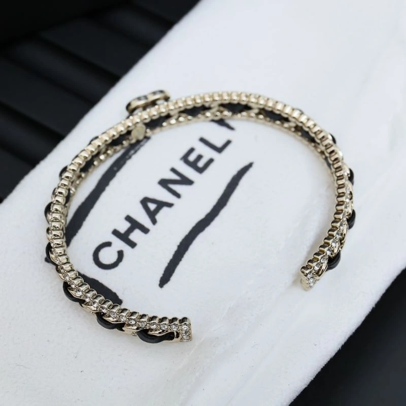 Chanel Bracelets Soft 230821