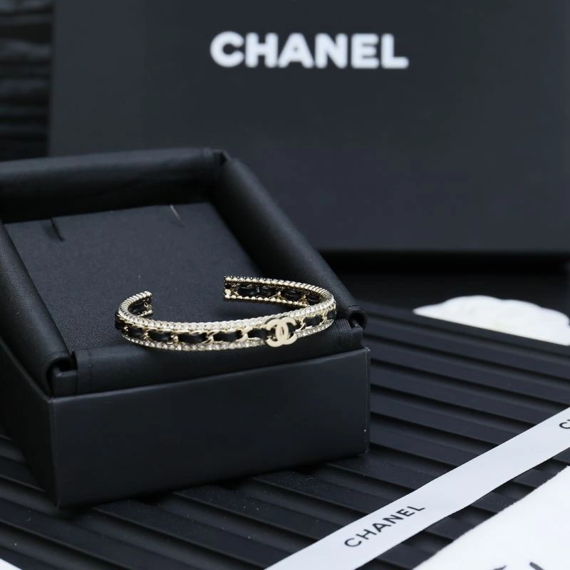 Chanel Bracelets Soft 230821