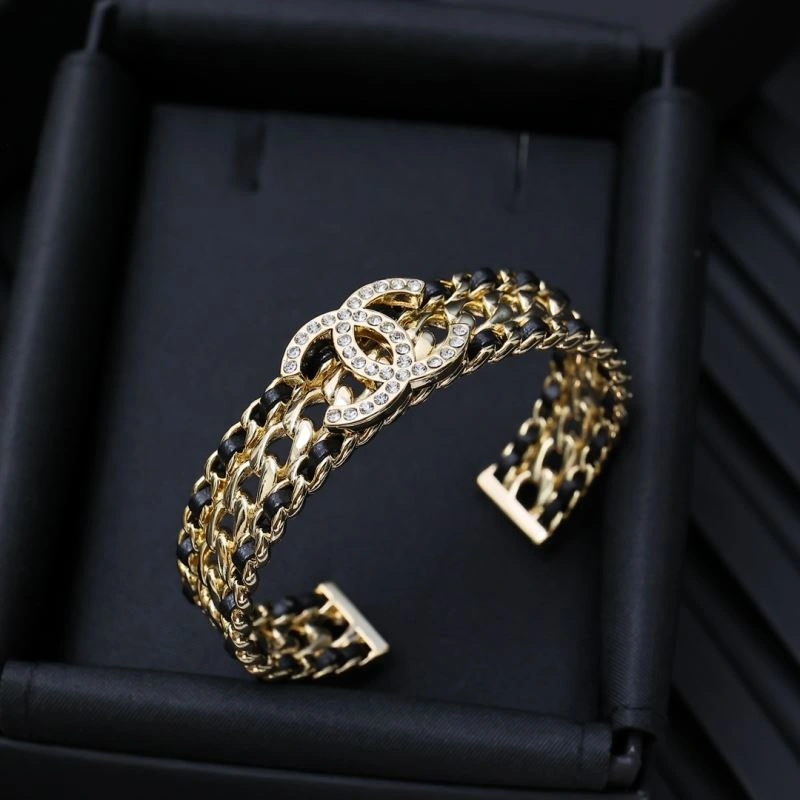 Chanel Bracelets DailyWear 230860