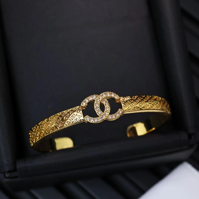 Comfortable Chanel Bracelets 230852