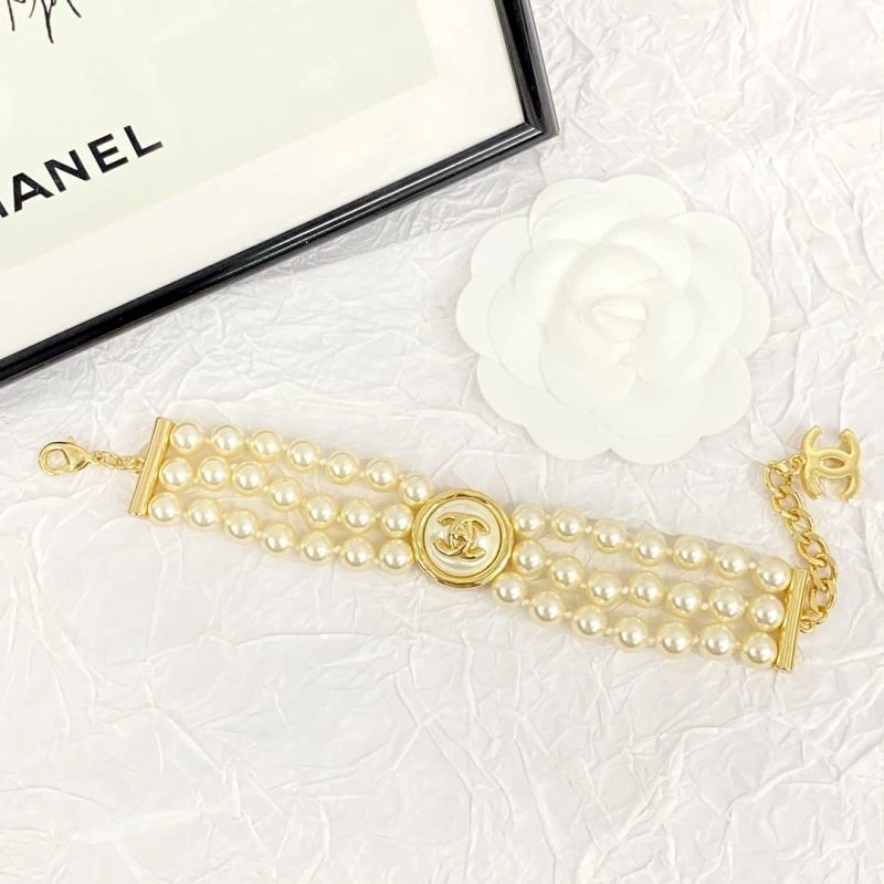 Chanel Bracelets Fashionable 230827