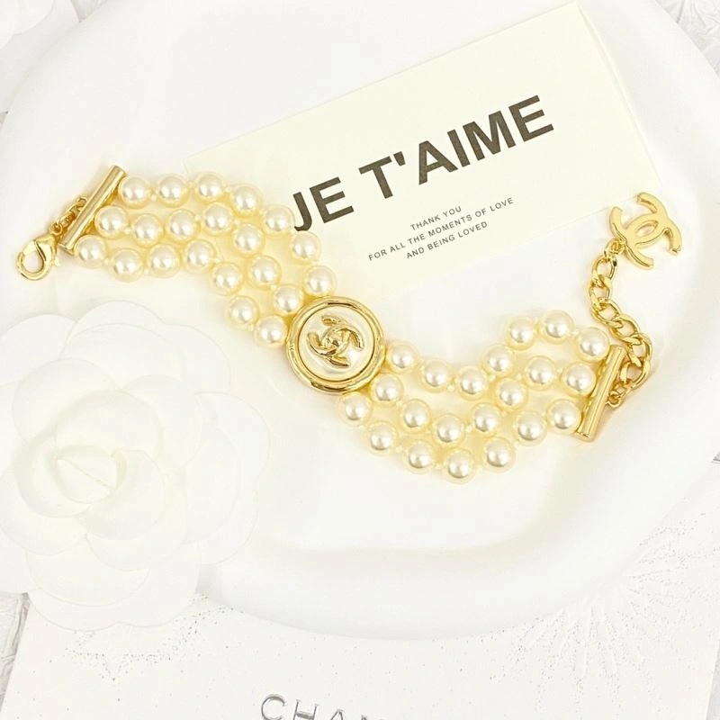 Chanel Bracelets Fashionable 230827