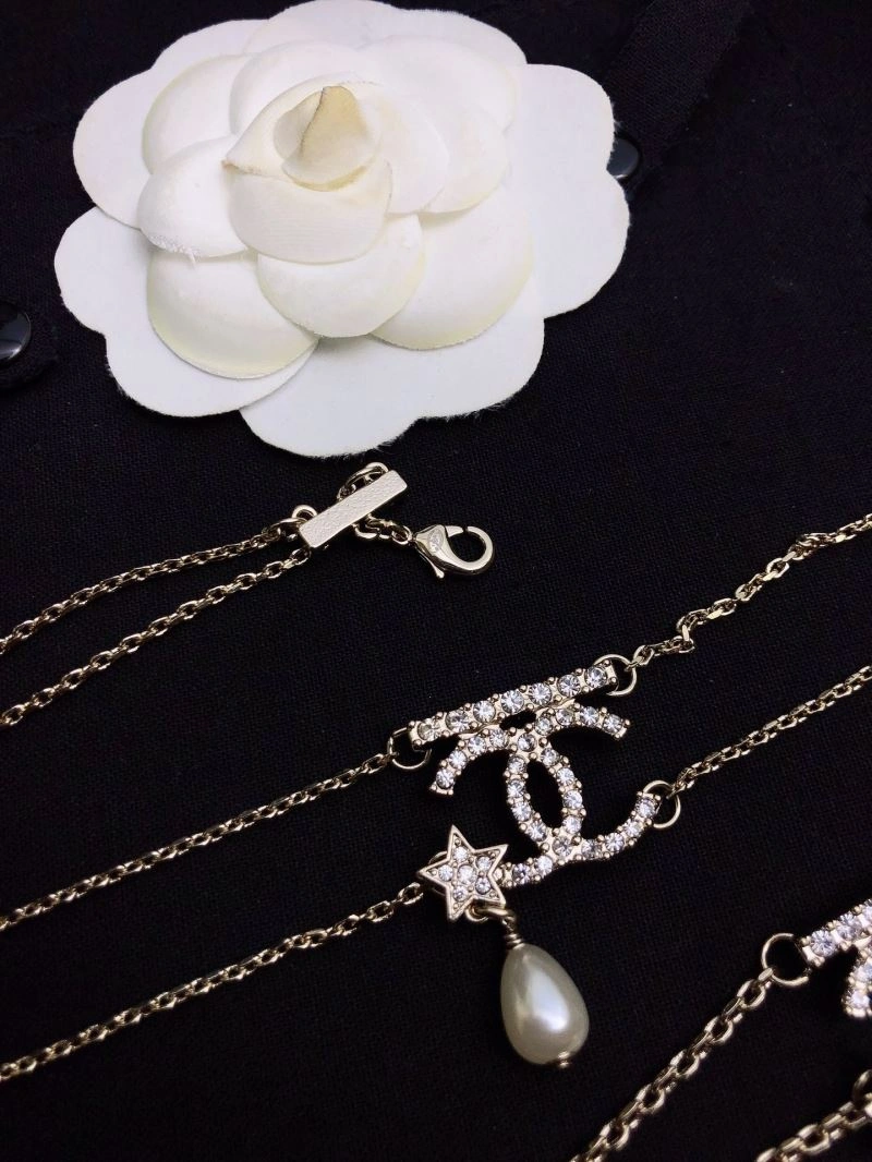 Chanel Bracelets Functional 232404