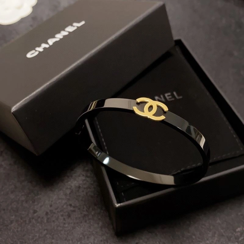 TechFriendly Chanel Bracelets 232391