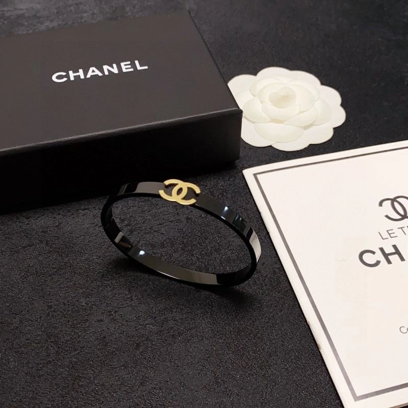TechFriendly Chanel Bracelets 232391