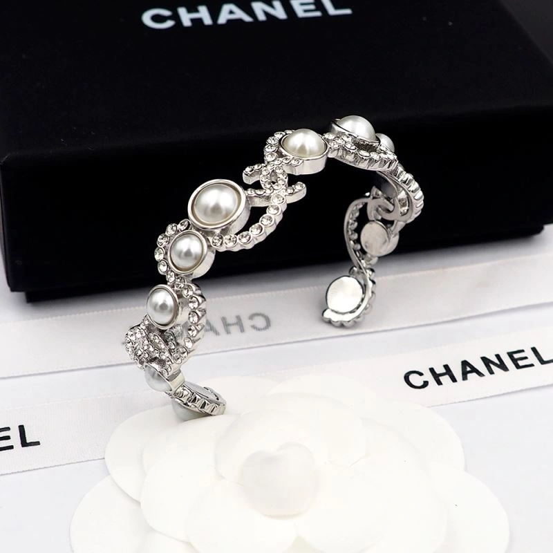 Chanel Bracelets Durable 232403